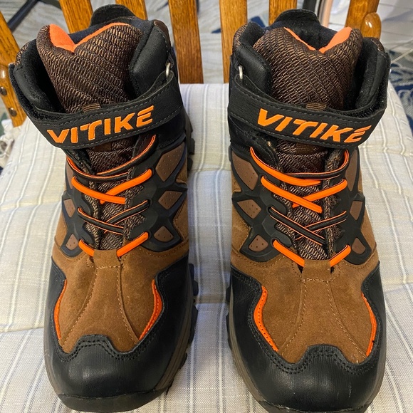 VITIKE BIG BOY HIKING BOOTS SIZE 6.5 US SIZE 39 EUR W/SNOW CLEAT BROWN/BLACK - Picture 1 of 12